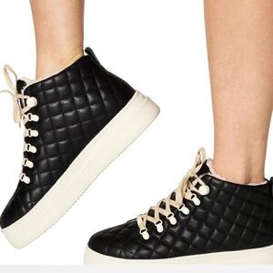 J / slides NYC Black Quilted High-Top Sneakers